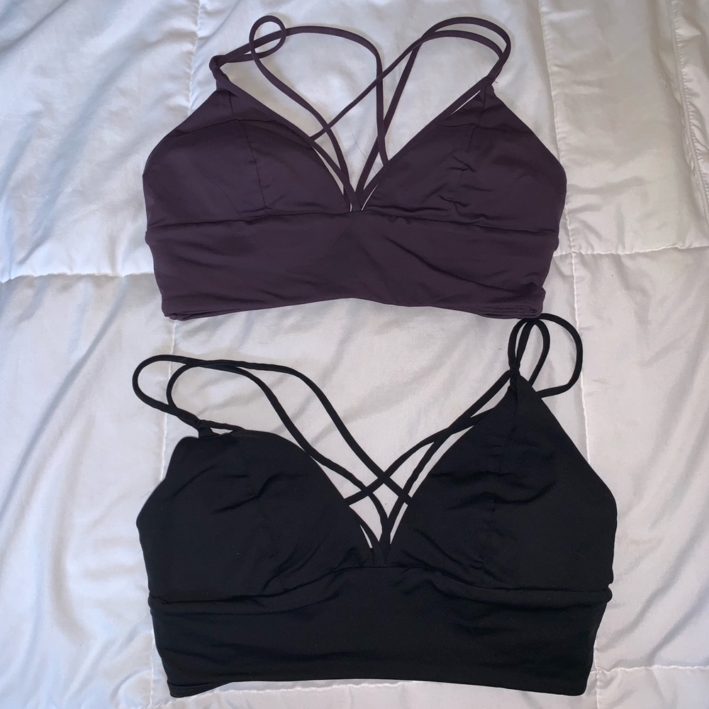 Lululemon sports bras size 6 like new